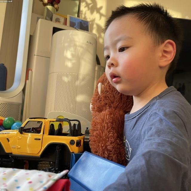 Eiger Boneka Plush Klasik Navy